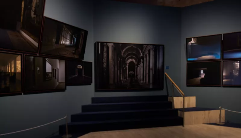 Guía nocturna de museos. Fernando Maquieira.